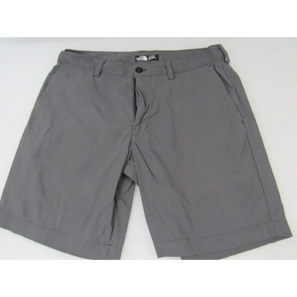 Recent‎ The North Face Men's Gray Thin Stripe Logo Nylon Shorts Size 34